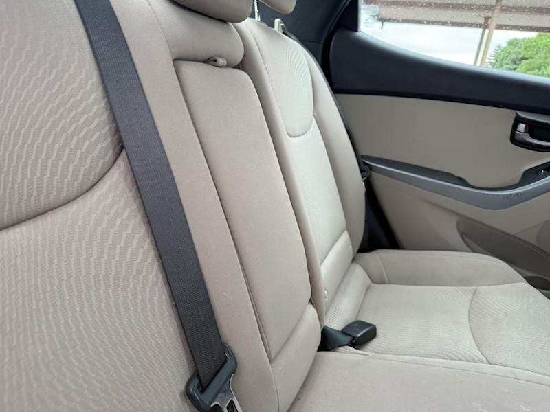 Hyundai Elantra SE 2014