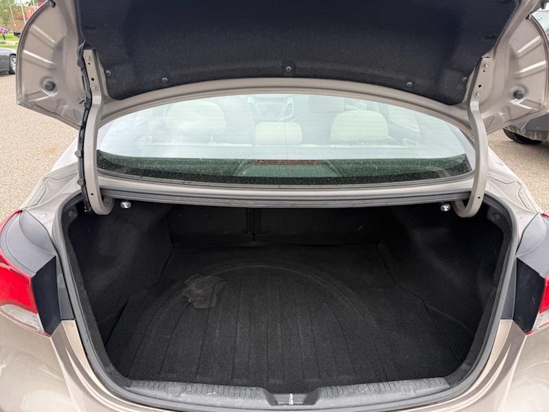Hyundai Elantra SE 2014