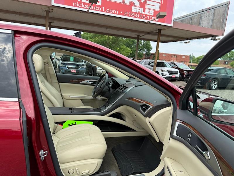 Lincoln MKZ AWD 2015