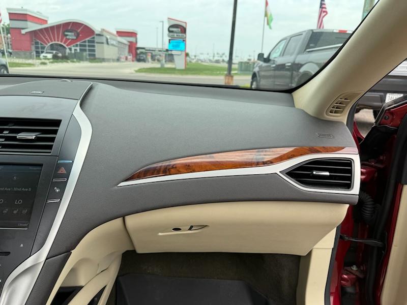 Lincoln MKZ AWD 2015