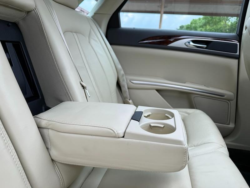 Lincoln MKZ AWD 2015