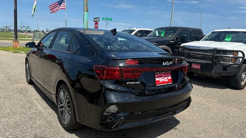 Kia Forte GT Line 2024