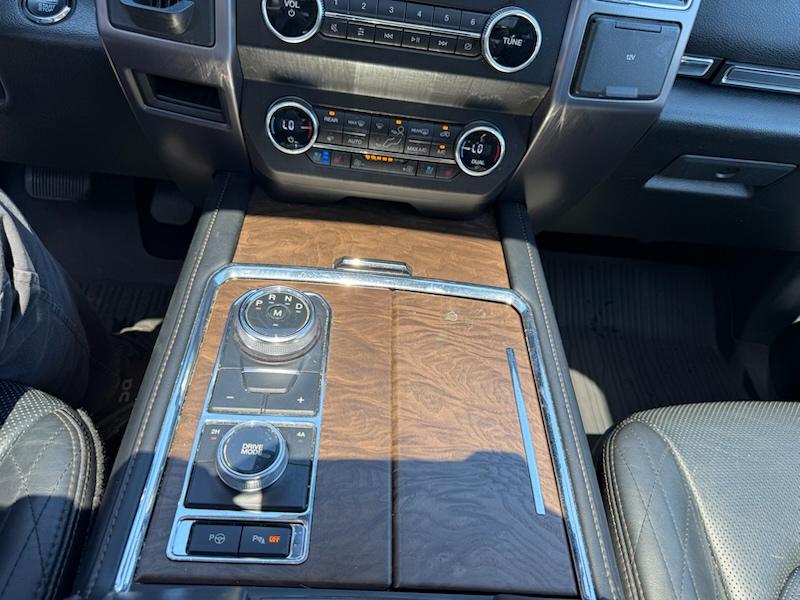 Ford Expedition Platinum 4WD 2019