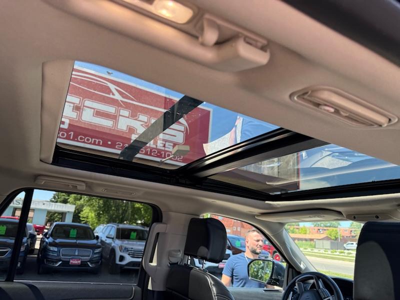 Ford Expedition Platinum 4WD 2019