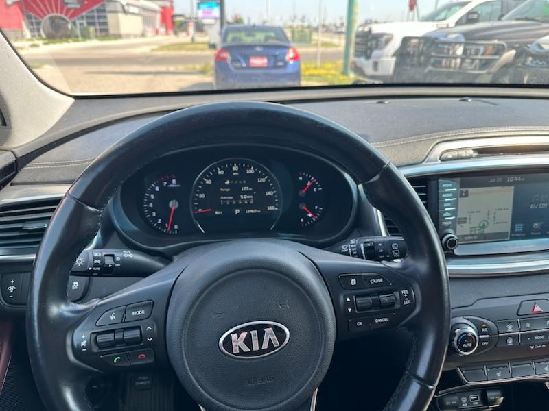 Kia Sorento Limited V6 AWD 2017