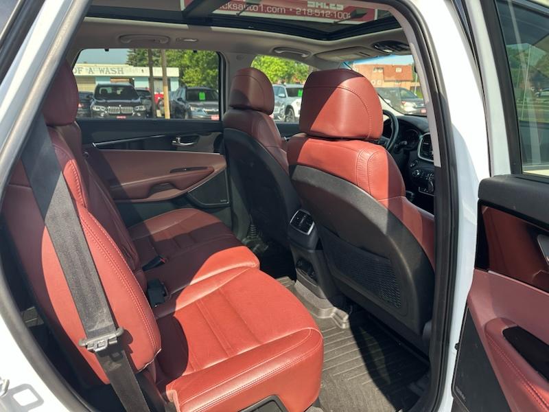 Kia Sorento Limited V6 AWD 2017