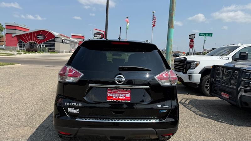 Nissan Rogue S AWD 2014