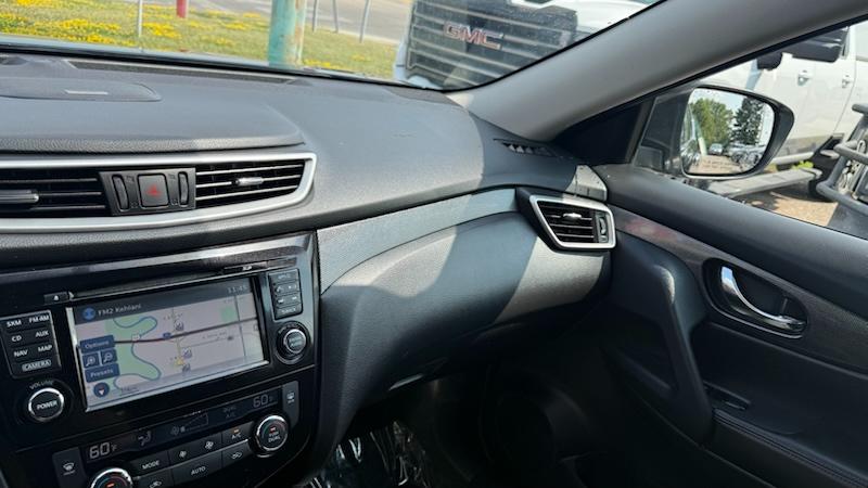 Nissan Rogue S AWD 2014