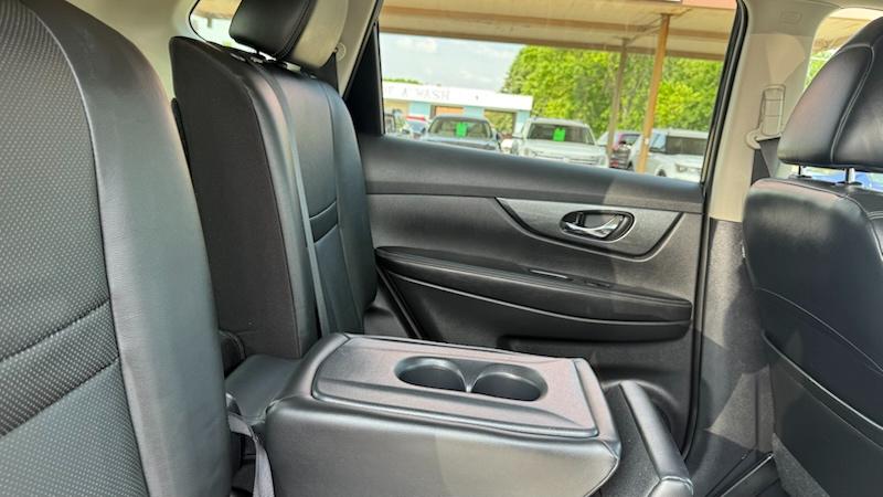 Nissan Rogue S AWD 2014