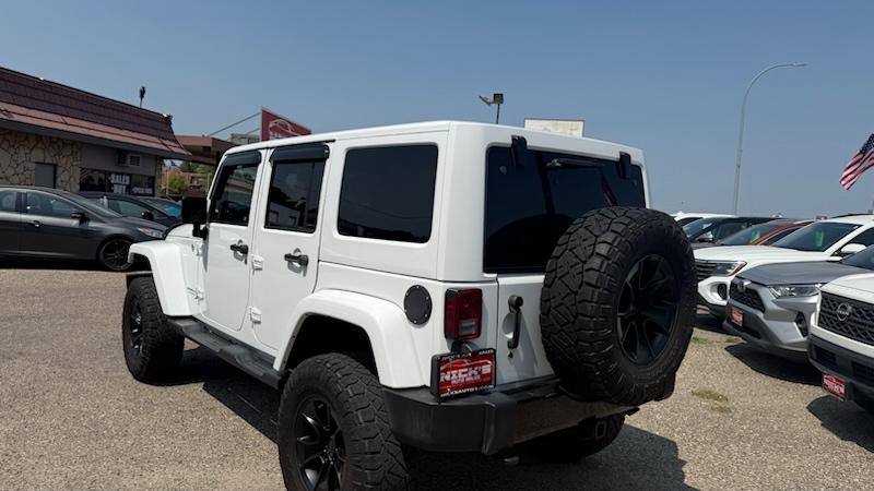 Jeep Wrangler Unlimited Sahara 4WD 2014