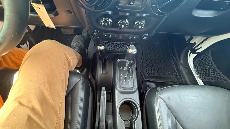 Jeep Wrangler Unlimited Sahara 4WD 2014