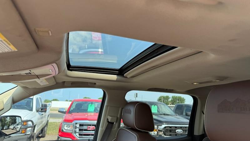 Chevrolet Silverado 1500 High Country Crew Cab Short Box 4WD 2016