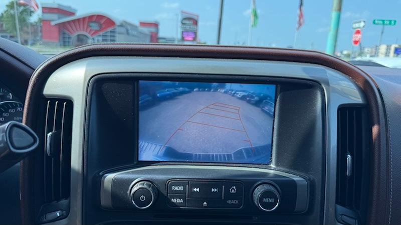 Chevrolet Silverado 1500 High Country Crew Cab Short Box 4WD 2016