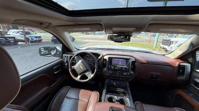 Chevrolet Silverado 1500 High Country Crew Cab Short Box 4WD 2016
