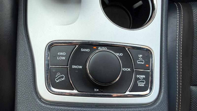 Jeep Grand Cherokee Overland 4WD 2015