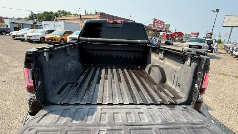 GMC Sierra 1500 SLT Crew Cab 4WD 2014