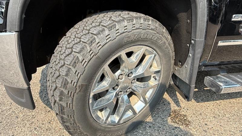 GMC Sierra 1500 SLT Crew Cab 4WD 2014