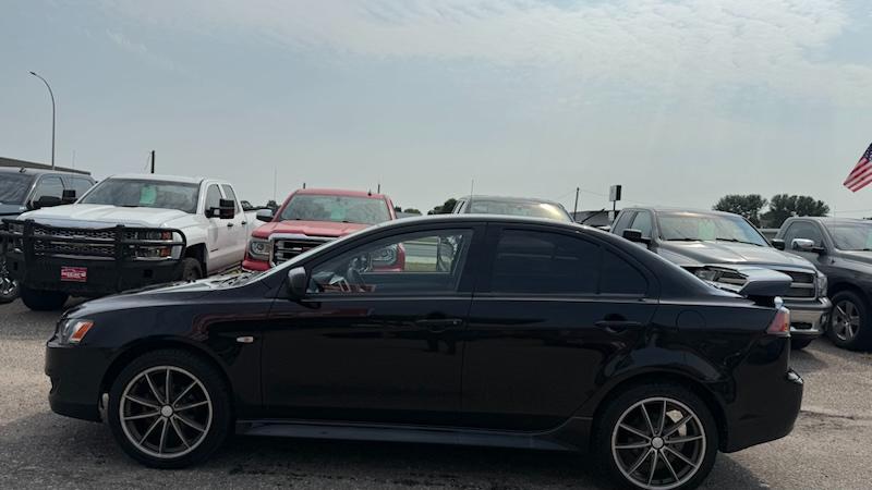Mitsubishi Lancer ES 2011
