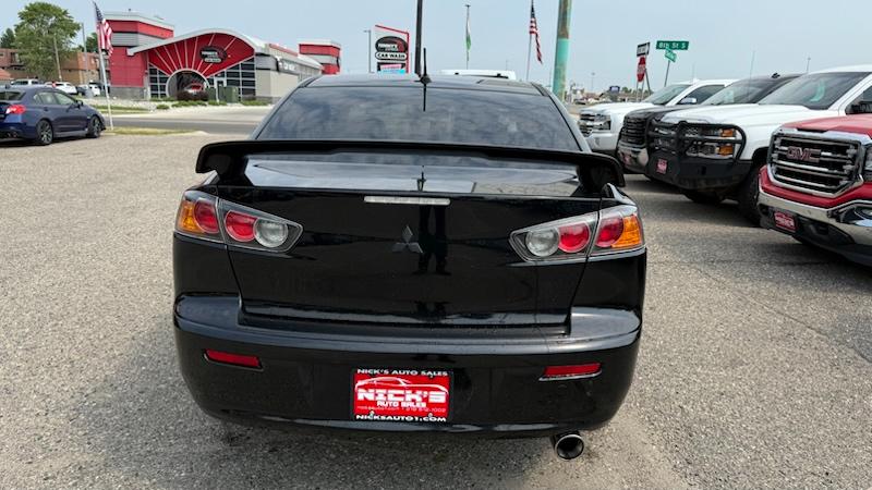 Mitsubishi Lancer ES 2011