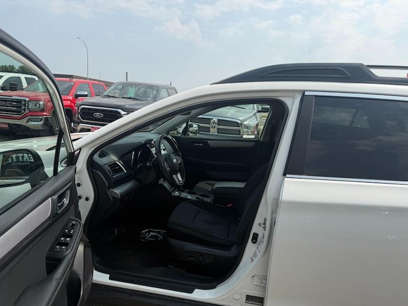 Subaru Outback 2.5i Premium 2015