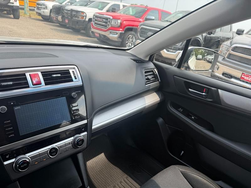 Subaru Outback 2.5i Premium 2015