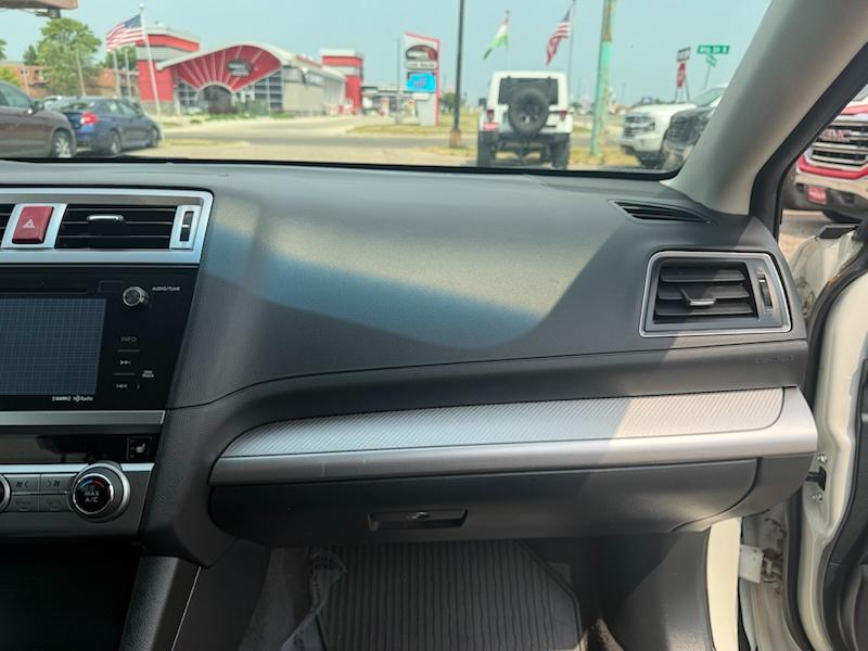Subaru Outback 2.5i Premium 2015