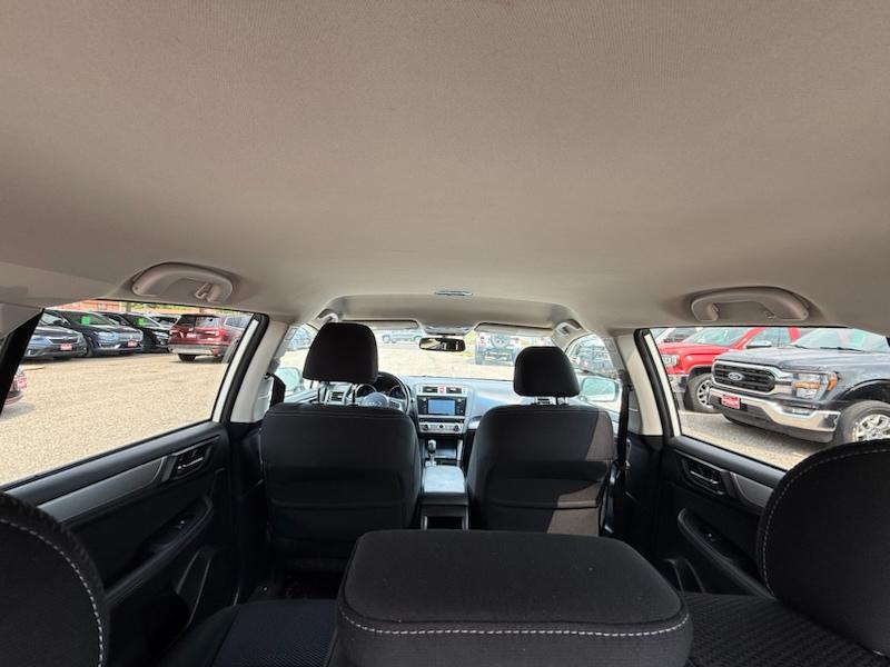 Subaru Outback 2.5i Premium 2015