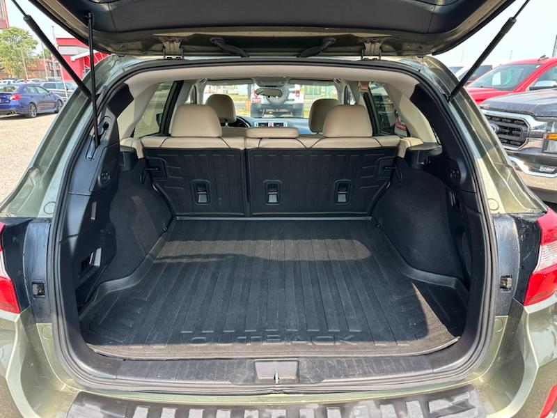 Subaru Outback 2.5i Limited 2015