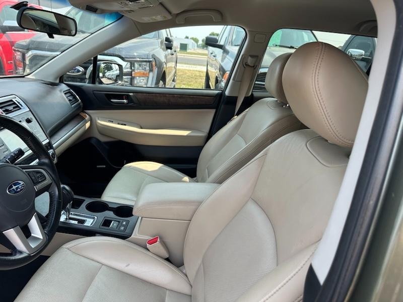 Subaru Outback 2.5i Limited 2015