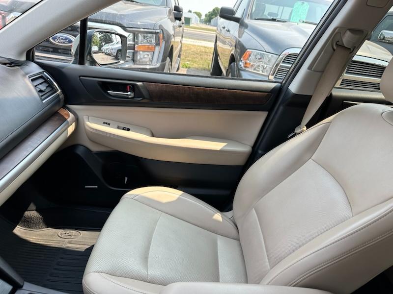 Subaru Outback 2.5i Limited 2015