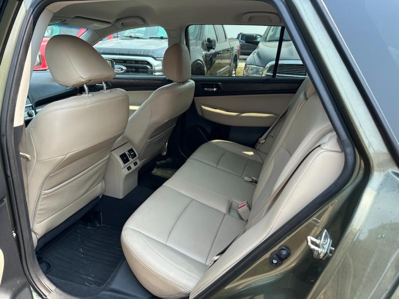 Subaru Outback 2.5i Limited 2015