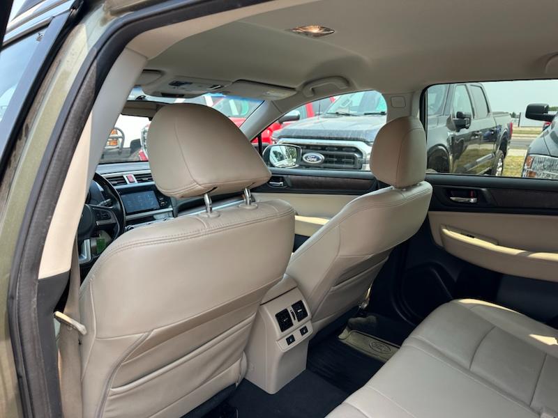 Subaru Outback 2.5i Limited 2015