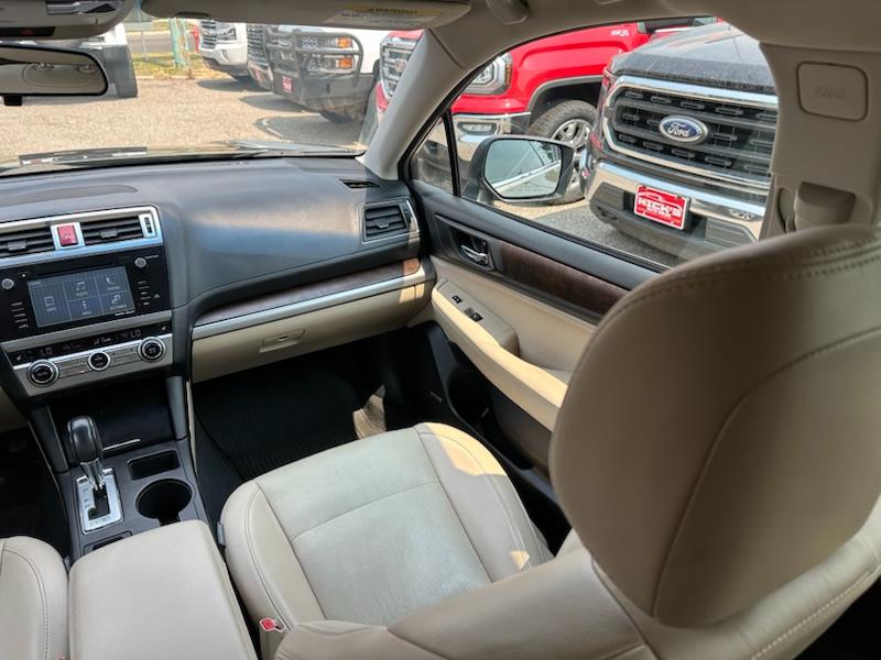 Subaru Outback 2.5i Limited 2015