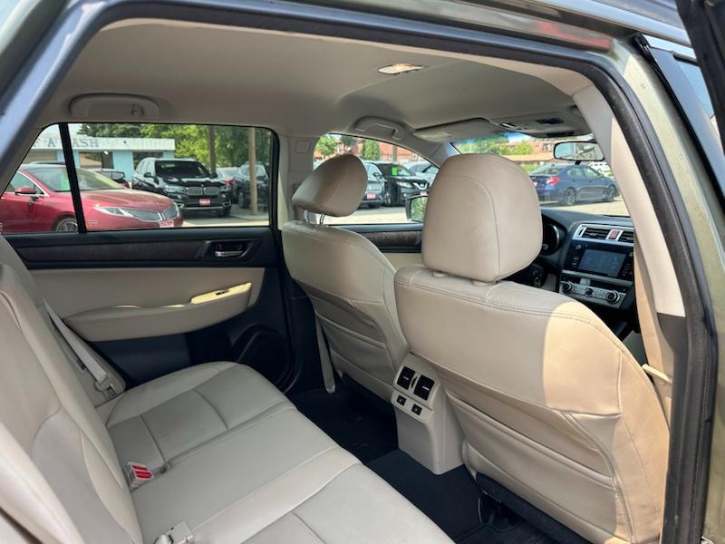 Subaru Outback 2.5i Limited 2015