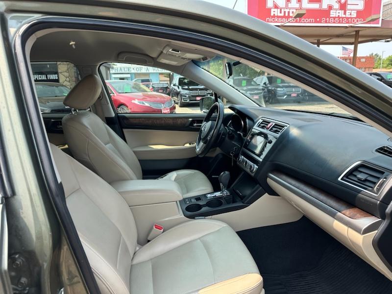Subaru Outback 2.5i Limited 2015