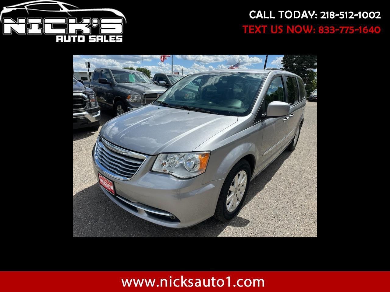 2016 Chrysler Town & Country Touring