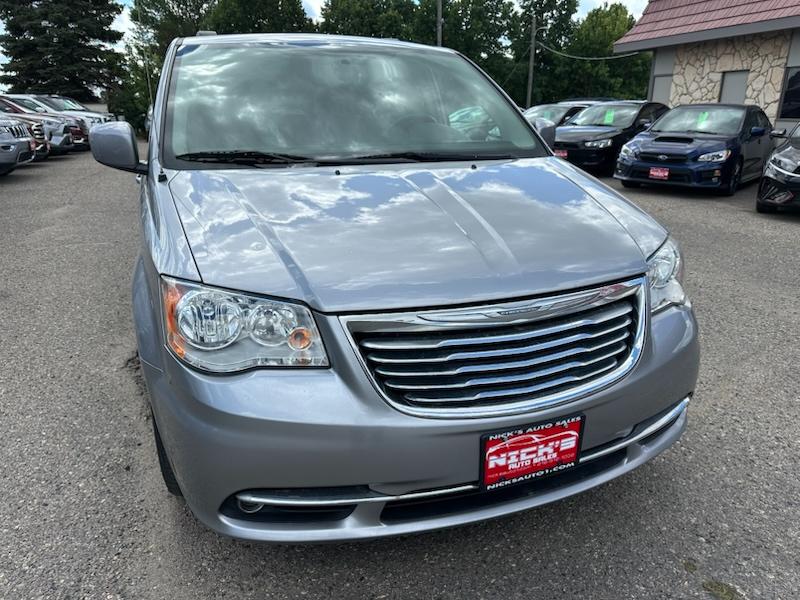 Chrysler Town & Country Touring 2016