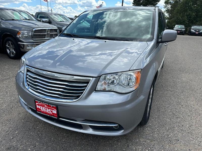 Chrysler Town & Country Touring 2016