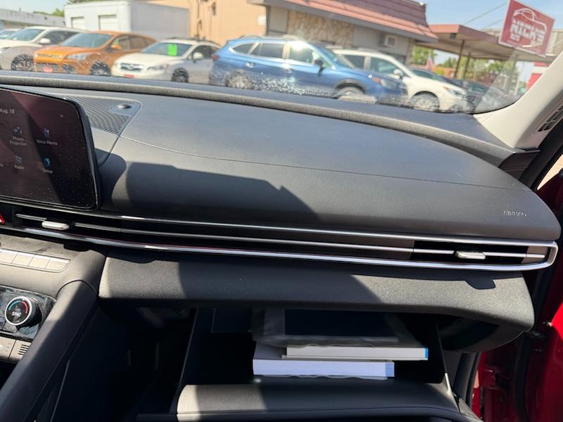 Hyundai Elantra Limited Hybrid 2023