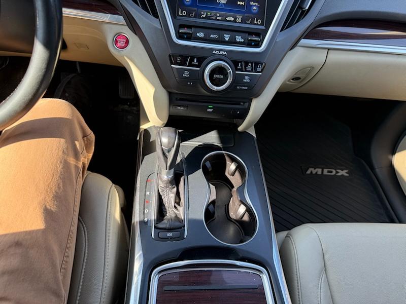 Acura MDX SH-AWD 6-Spd AT w/Tech and Entertainment Package 2014