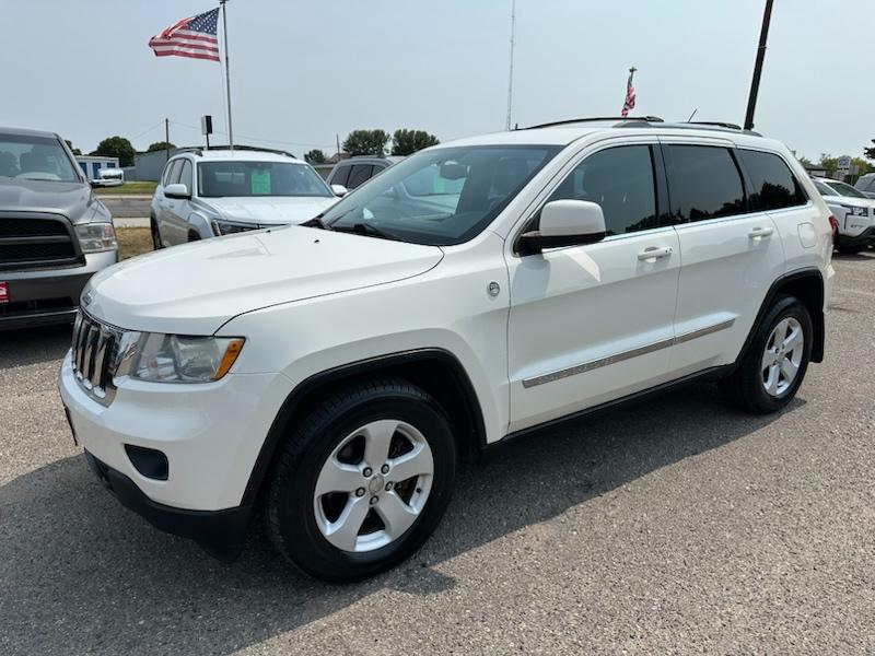 Jeep Grand Cherokee Laredo 4WD 2011