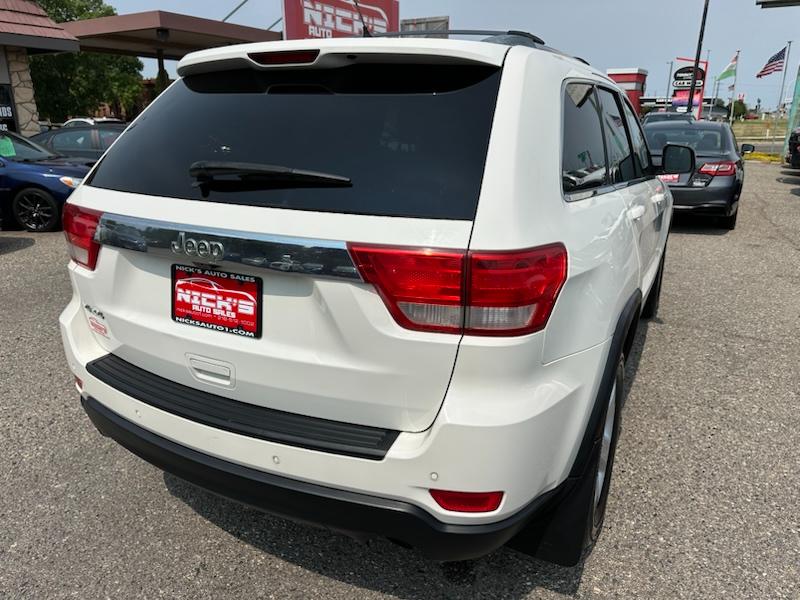 Jeep Grand Cherokee Laredo 4WD 2011