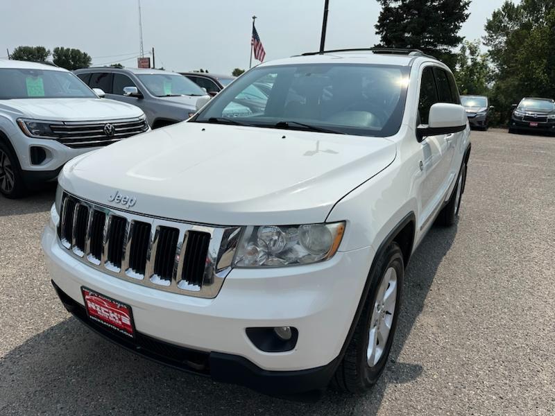 Jeep Grand Cherokee Laredo 4WD 2011