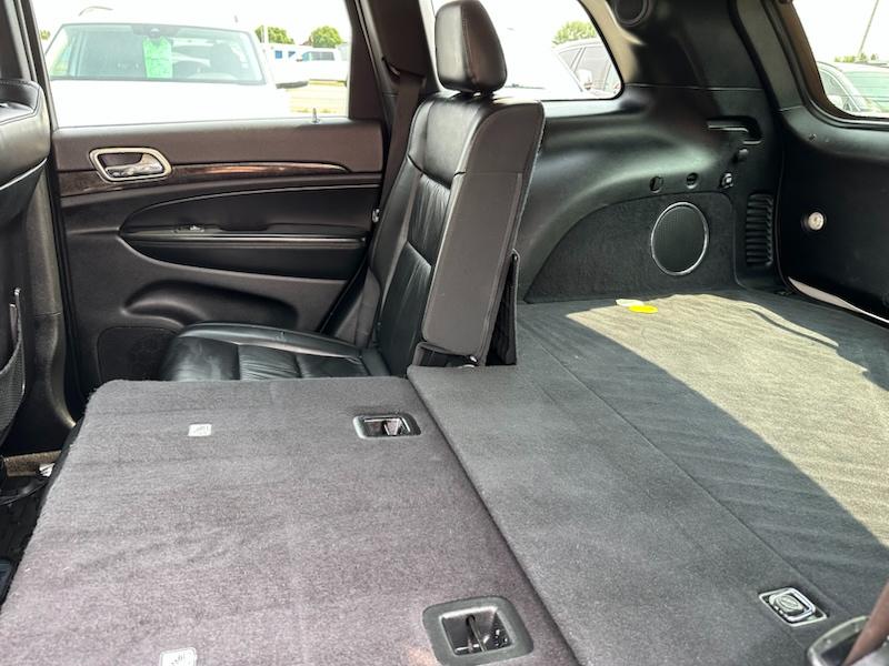 Jeep Grand Cherokee Laredo 4WD 2011