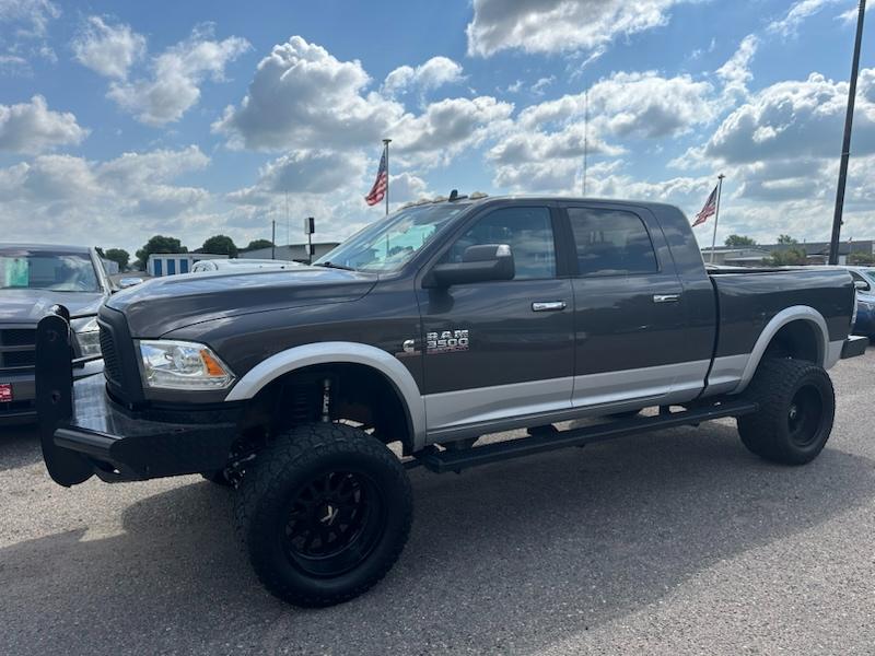 RAM 3500 Laramie Crew Cab 4WD 2015
