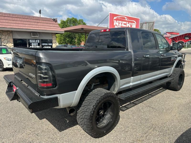 RAM 3500 Laramie Crew Cab 4WD 2015