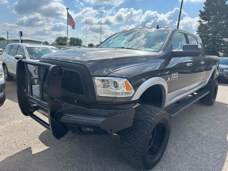 RAM 3500 Laramie Crew Cab 4WD 2015