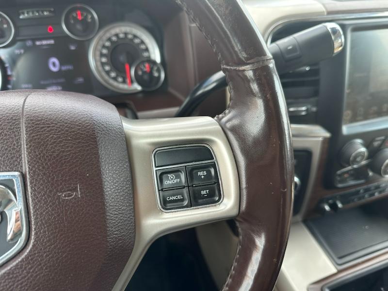RAM 3500 Laramie Crew Cab 4WD 2015