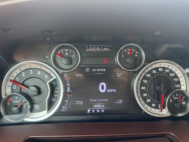RAM 3500 Laramie Crew Cab 4WD 2015