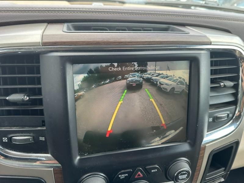 RAM 3500 Laramie Crew Cab 4WD 2015